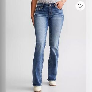 BKE by Buckle Victoria Boot Stretch Jean 28 waist / 35 length